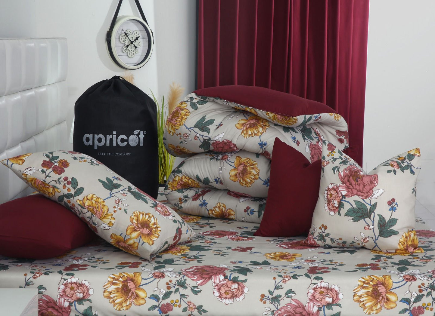 8 PCs Winter Razai Set-Vintage Garden Comforters Apricot