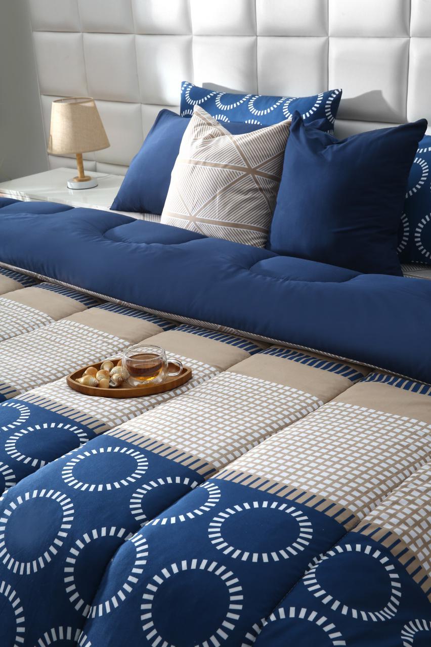 8 PCs Winter Razai Set-Starry Nights(With Blue Reverse) Comforters Apricot