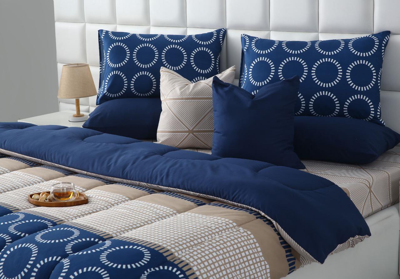 8 PCs Winter Razai Set-Starry Nights(With Blue Reverse) Comforters Apricot