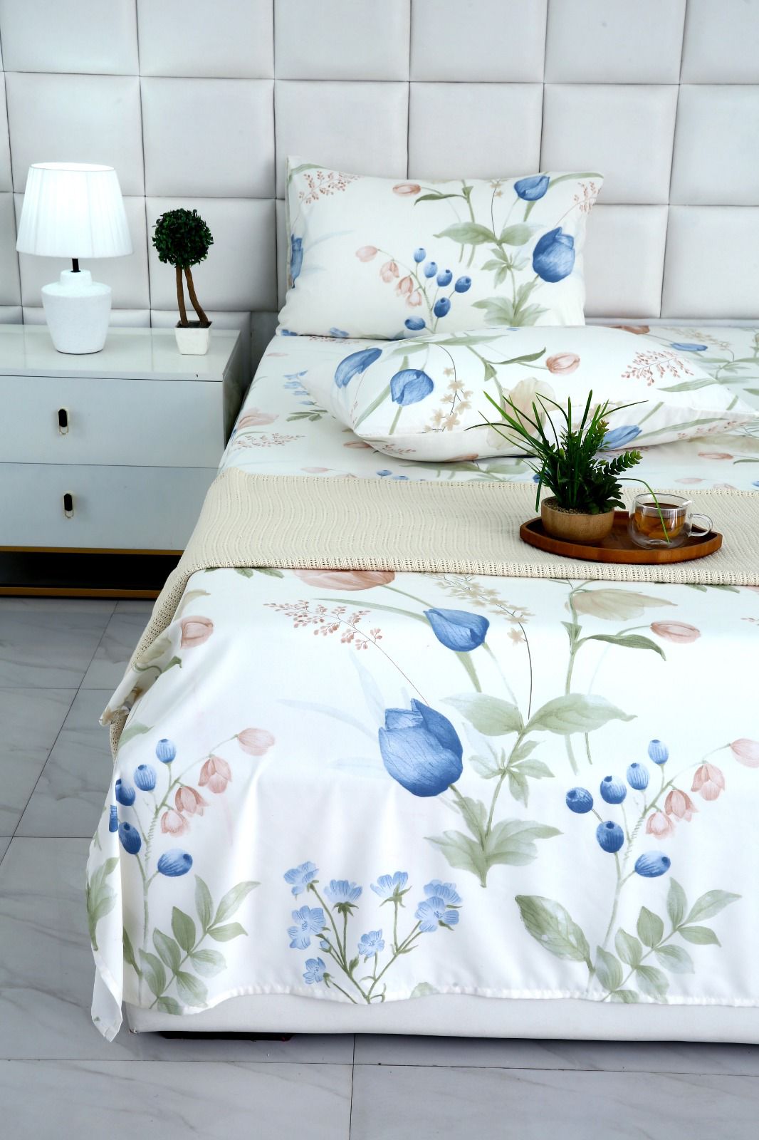 3 PCs Bed Sheet-Water Lilly BED SHEET Apricot