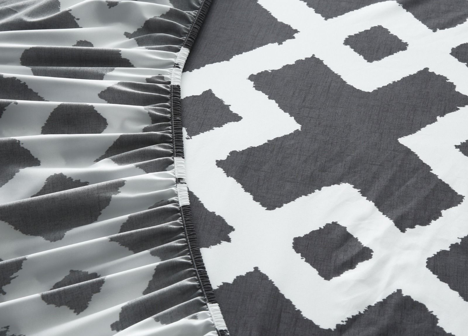 Fitted Bed Sheet-Geometric Patterned Fitted Sheets Apricot