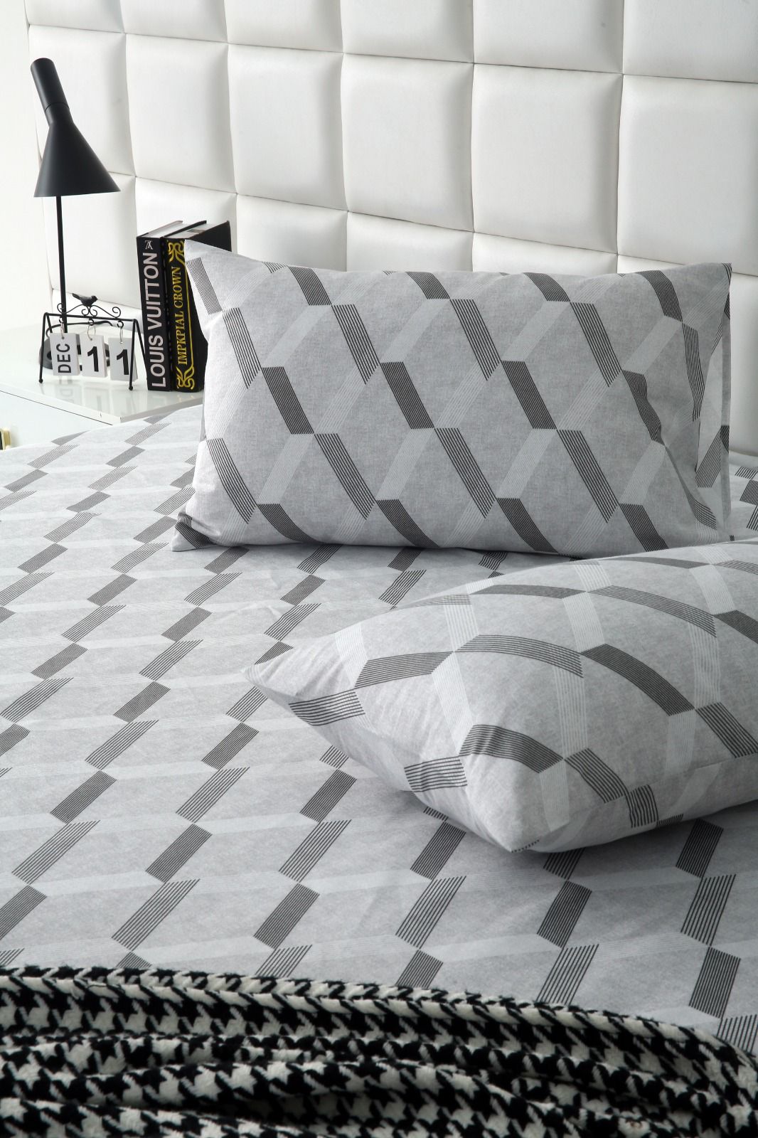 Fitted Bed Sheet-Sliver Triangles Fitted Sheets Apricot