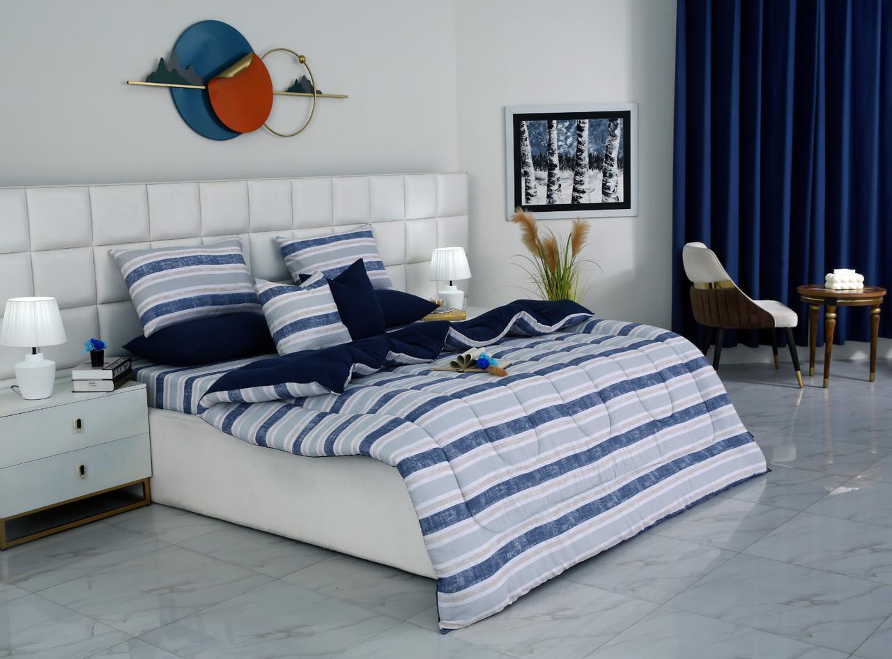 8 PCs Winter Razai Set-Chase Stripe Comforters Apricot