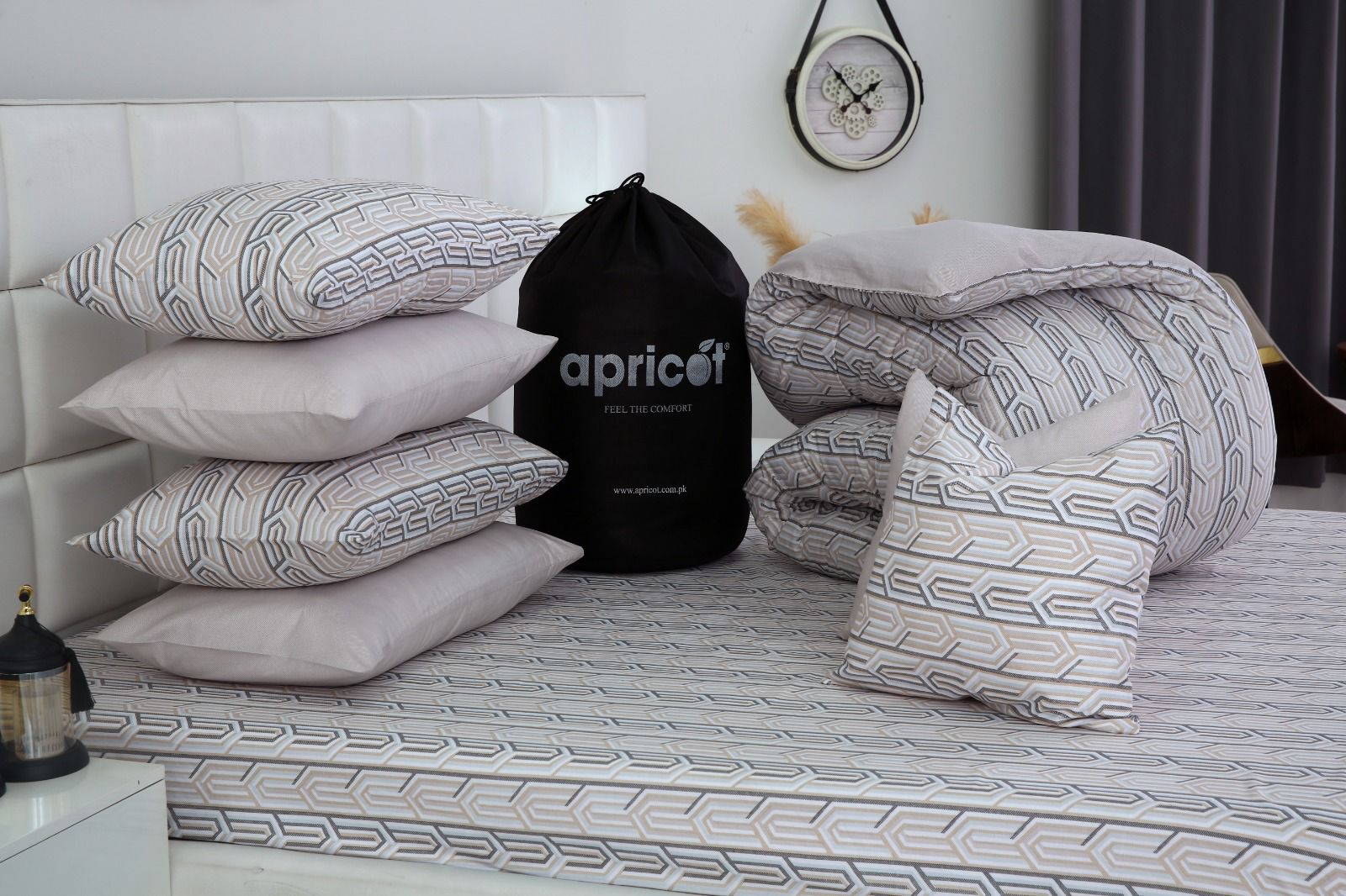 8 PCs Winter Razai Set-Beige Shapes Comforters Apricot