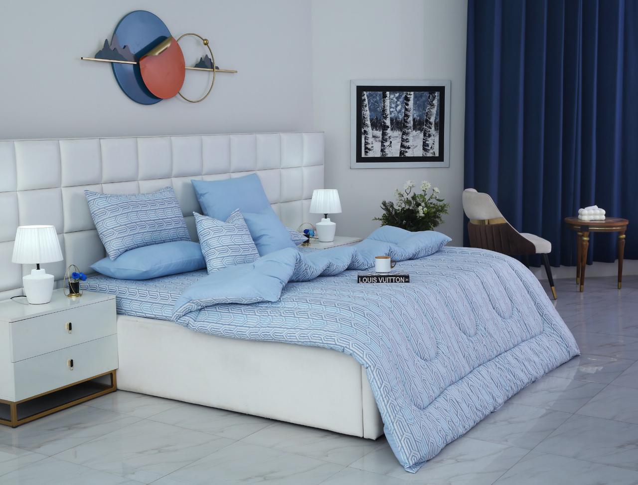 8 PCs Winter Razai Set-Blue Shapes Comforters Apricot