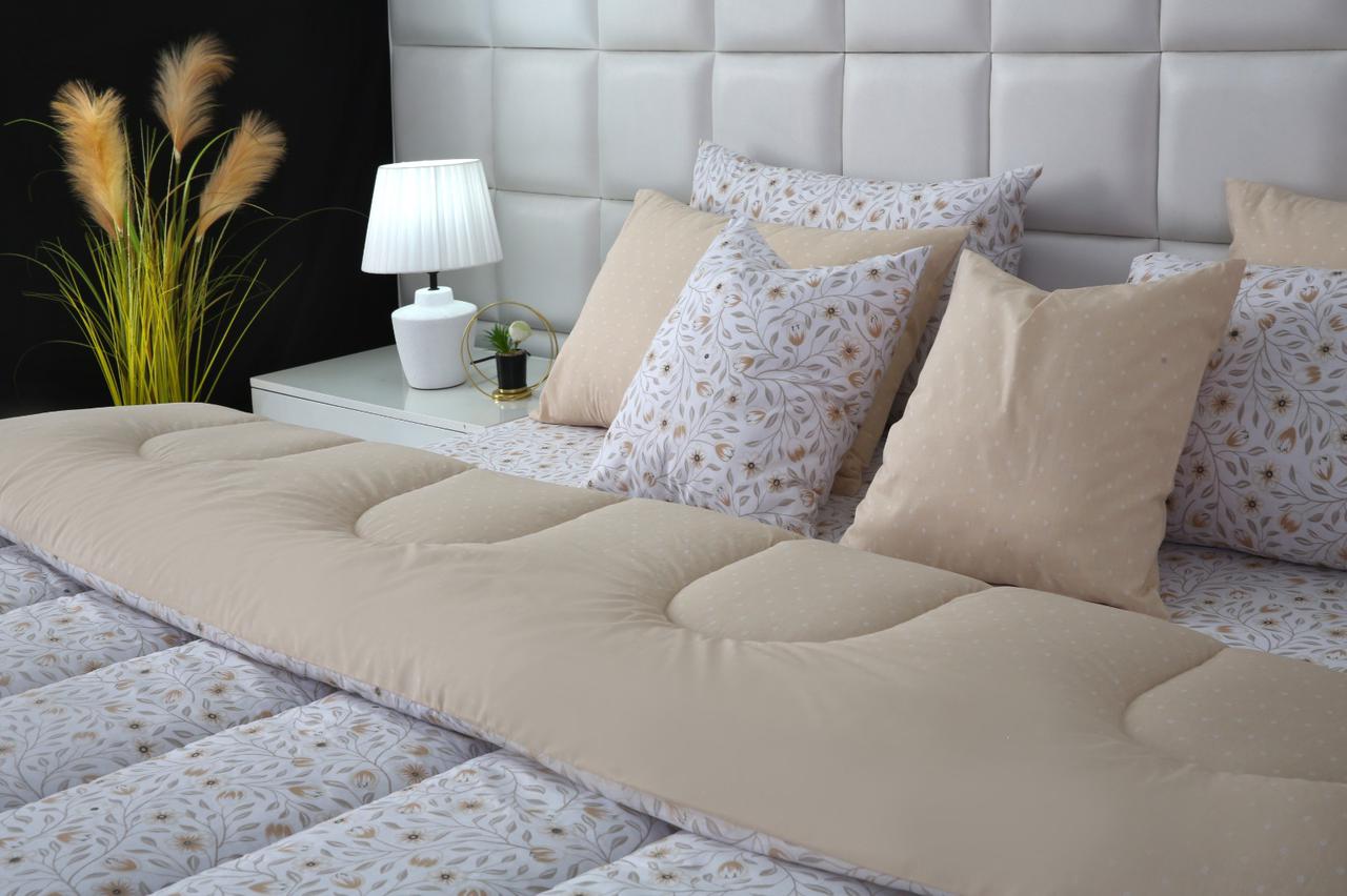 8 PCs Winter Razai Set-Corsage Flower Comforters Apricot