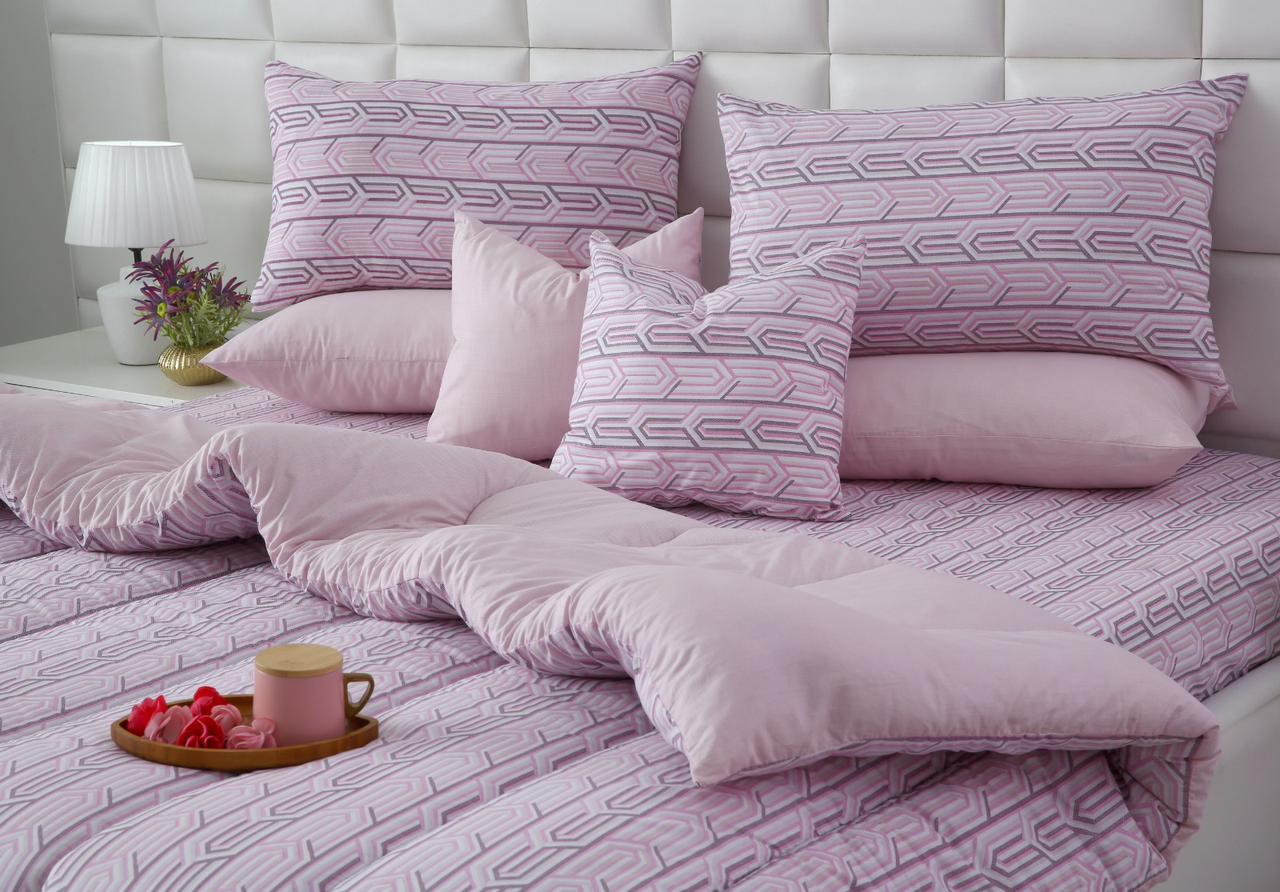8 PCs Winter Razai Set-Lilac Shapes Comforters Apricot