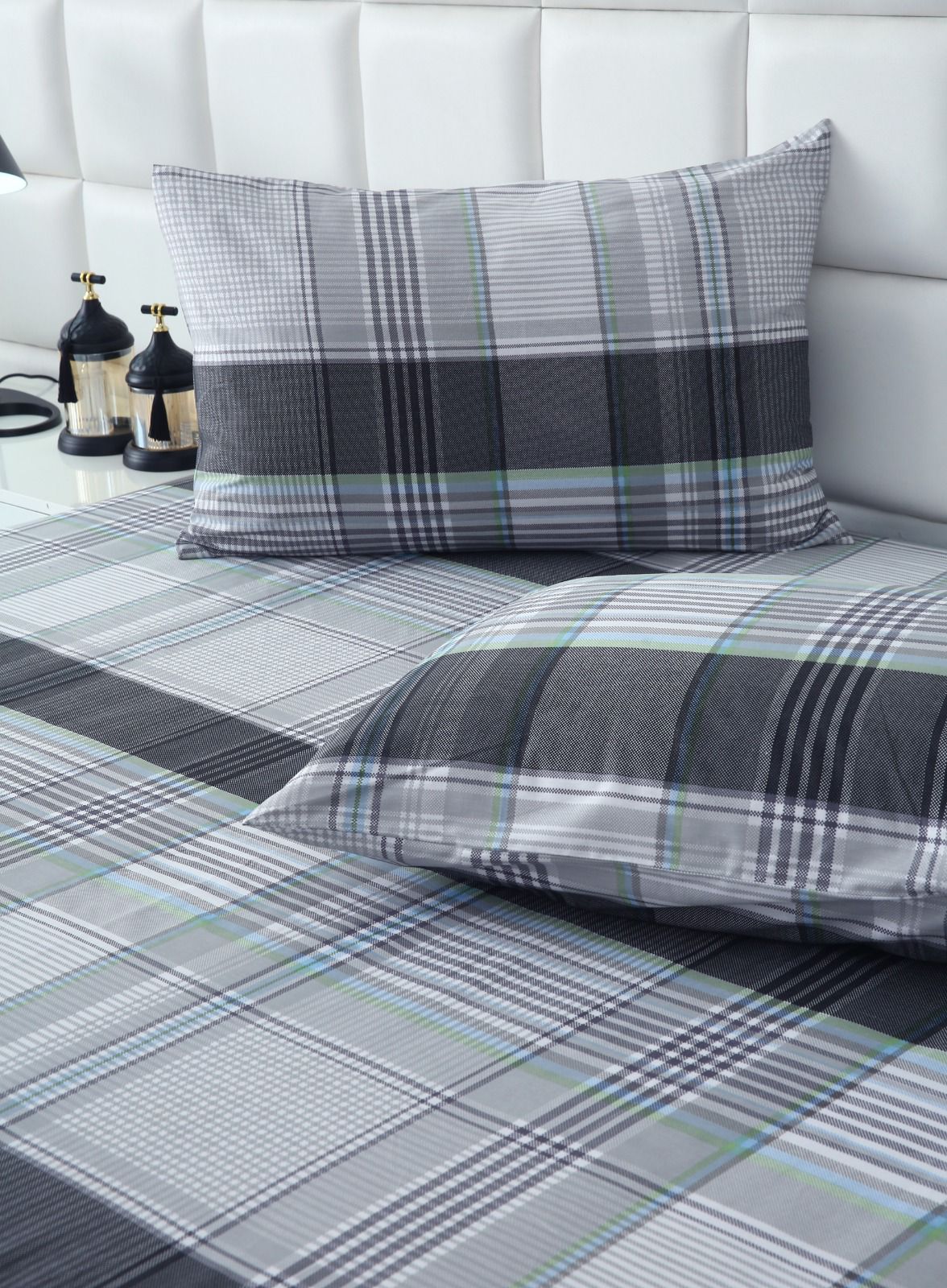 3 PCs Double Bed Sheet-DB196