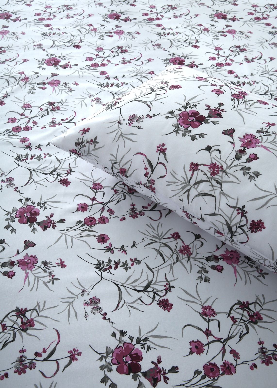 Fitted Bed Sheet- Plum Petals Fitted Sheets Apricot