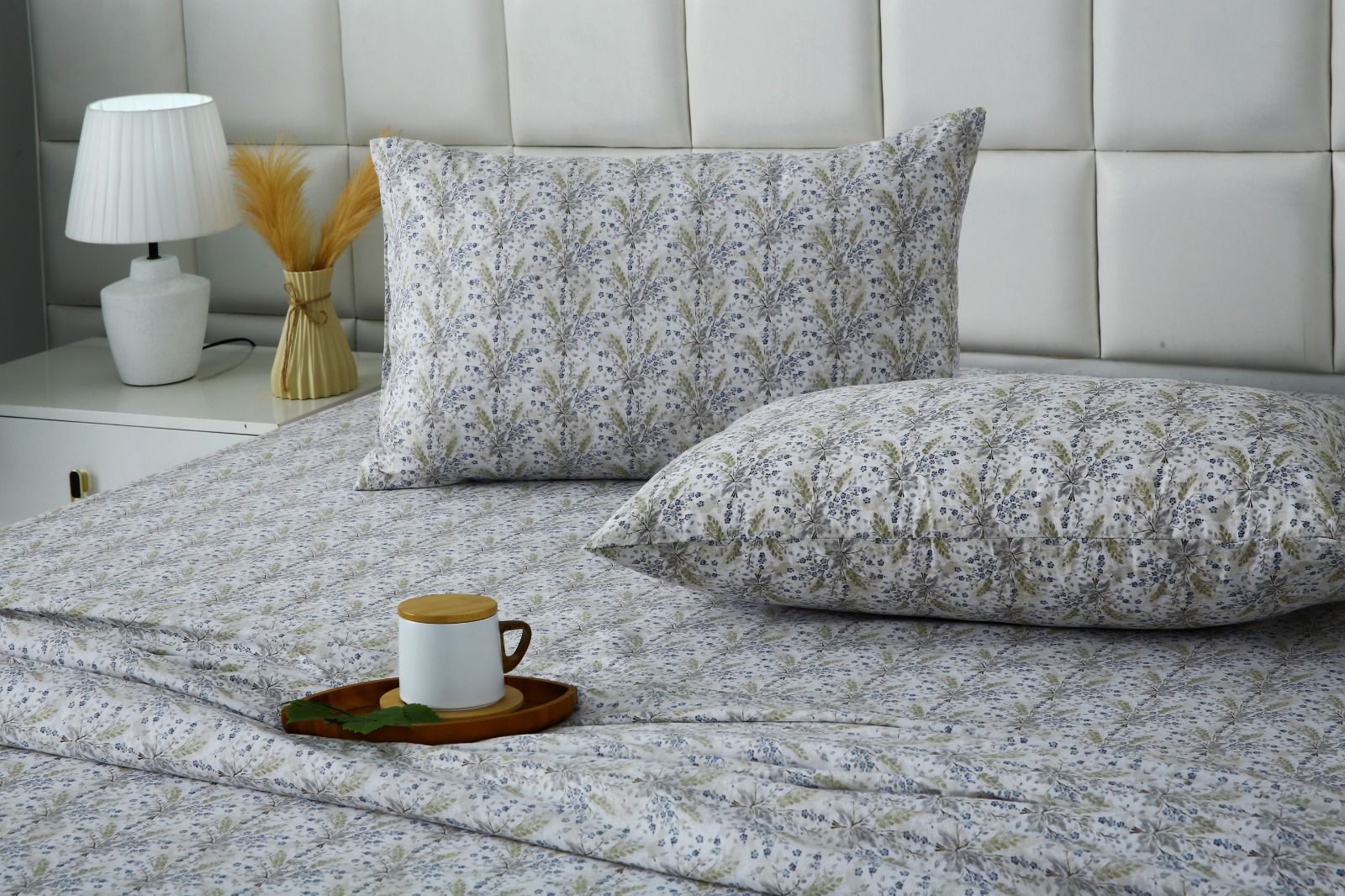 3 PCs Double Bed Sheet With Same Packing-Wildflower Bed Sheets Apricot