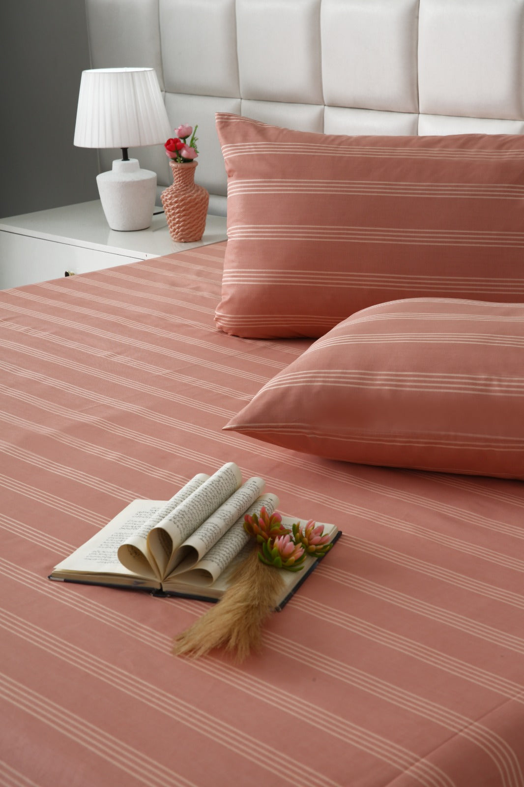 3 PCs Double Bed Sheet With Same Packing- Peach Boders Bed Sheets Apricot