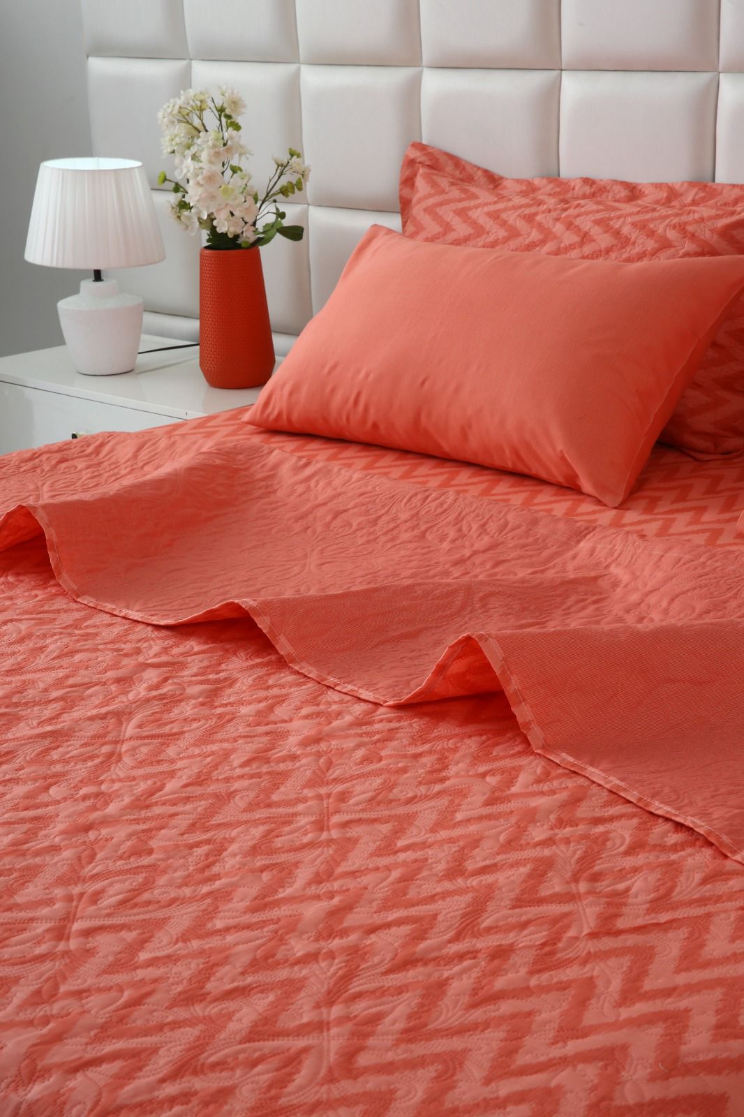6 PCs Bed Spread Set- Peach Chevron Bed Spread Apricot
