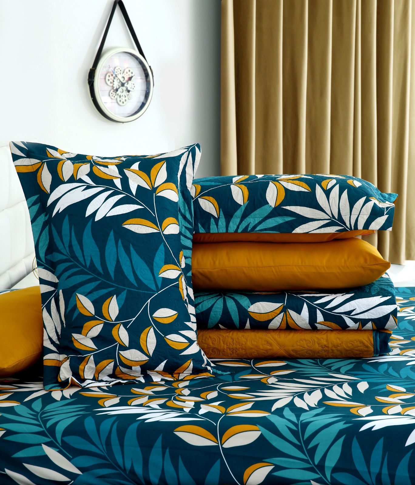 6 PCs Bed Spread Set- Tropicals Bed Spread Apricot