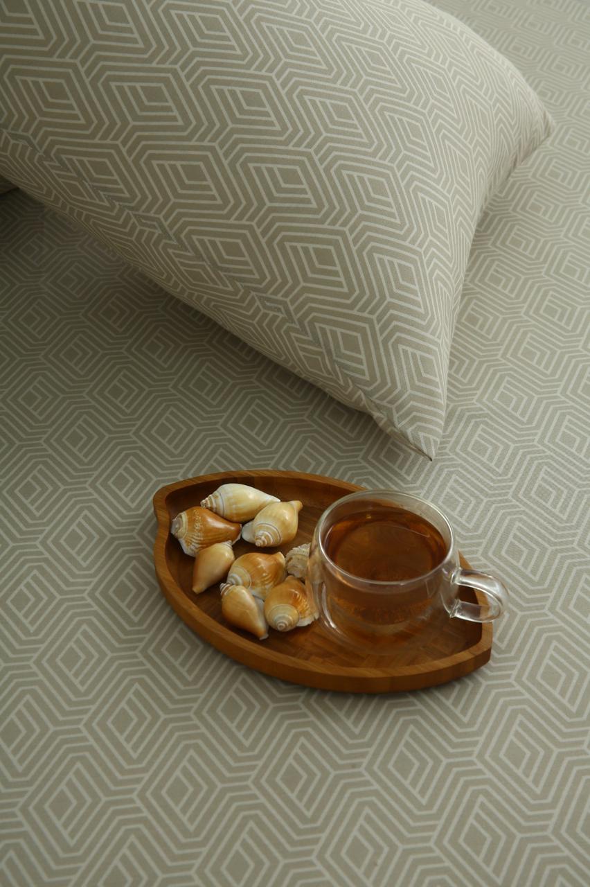 Fitted Bed Sheet- Opus