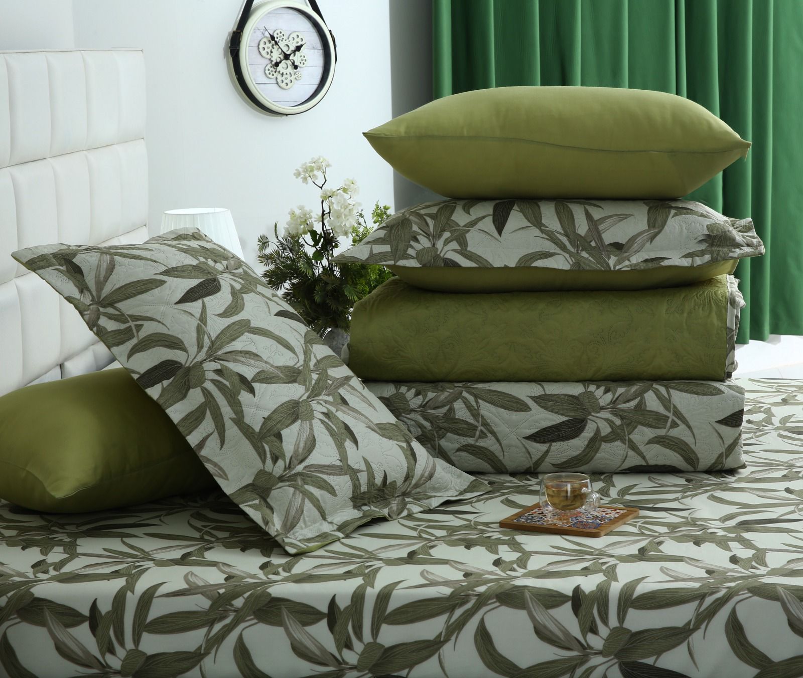 6 PCs Bed Spread Set- Pine Bed Spread Apricot