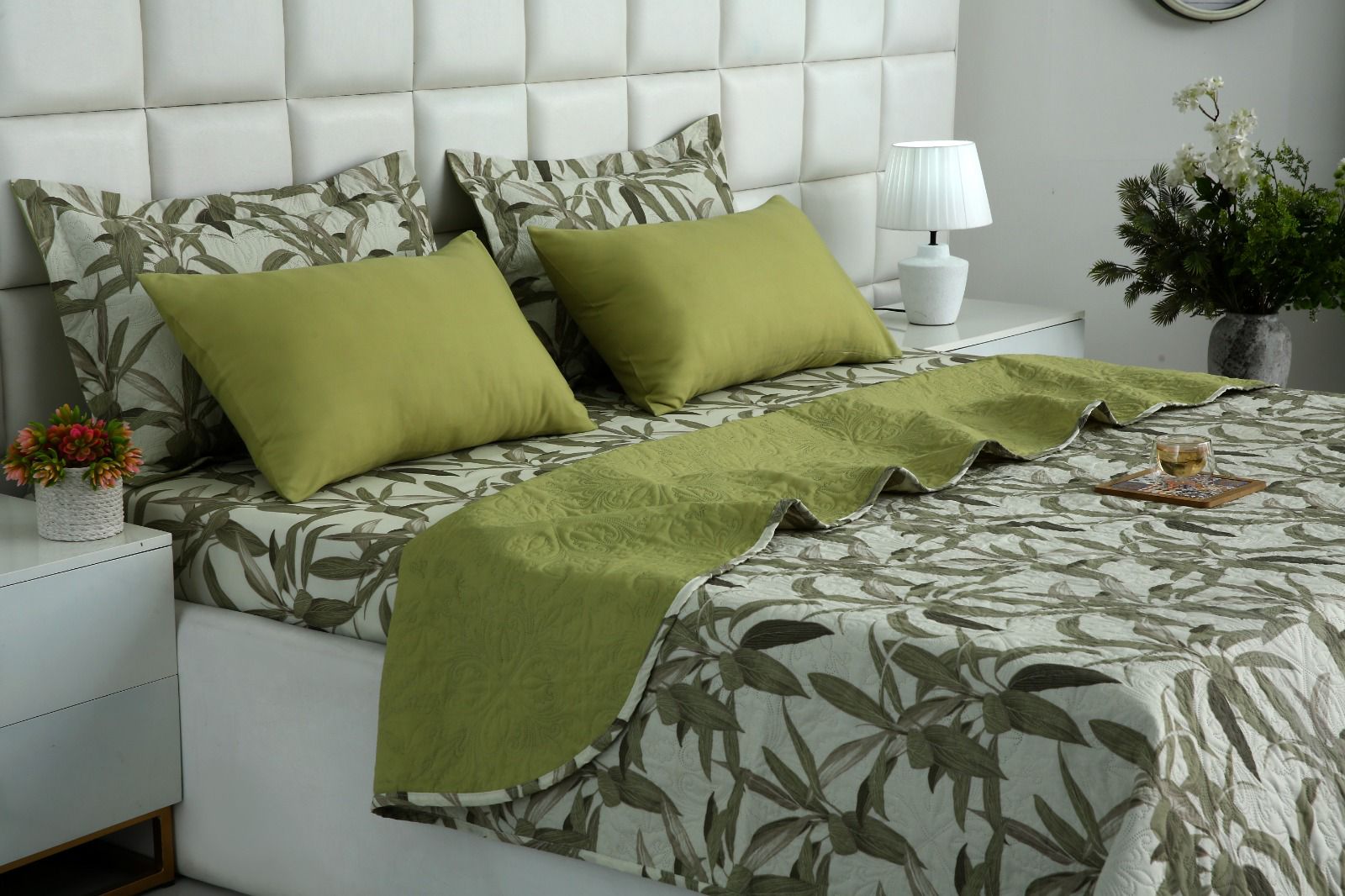 6 PCs Bed Spread Set- Pine Bed Spread Apricot