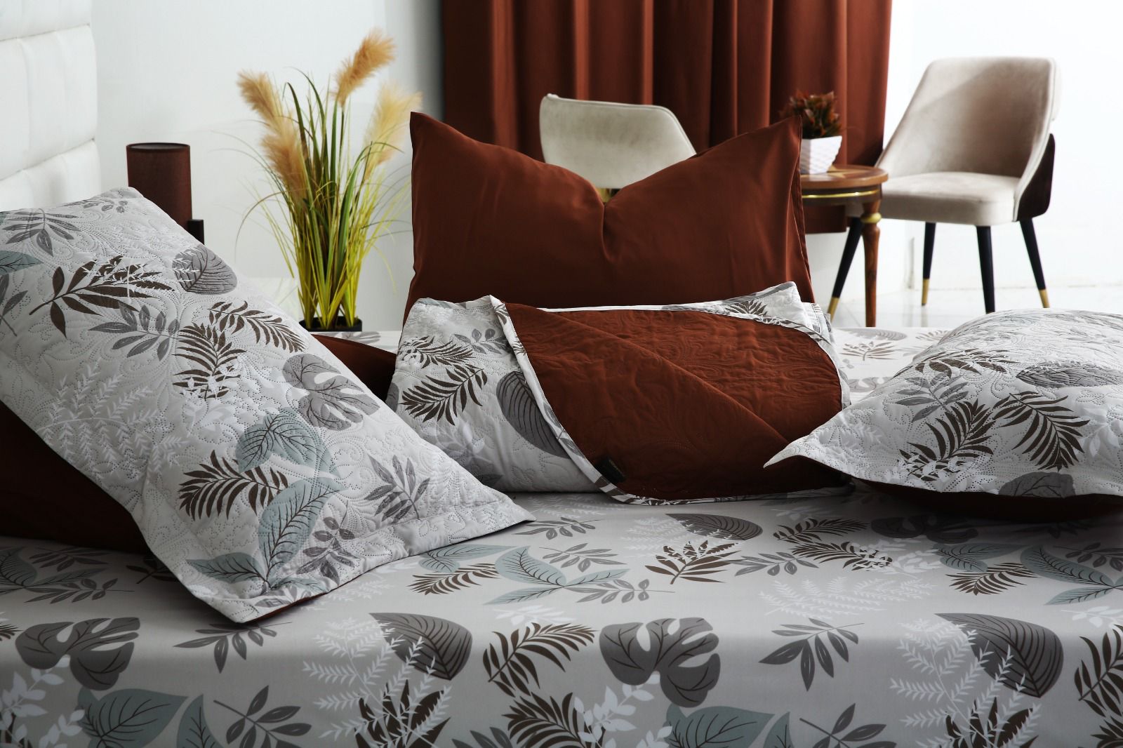 6 PCs Bed Spread Set- Leaf Style(Brown Reverse) Bed Spread Apricot