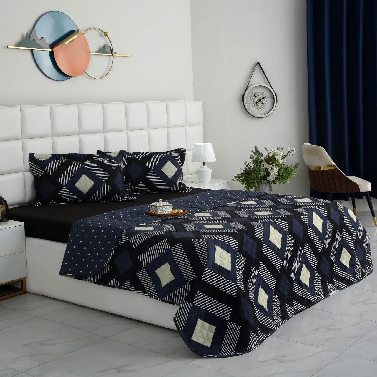 6 PCs Bed Spread Set- Black Art Bed Spread Apricot