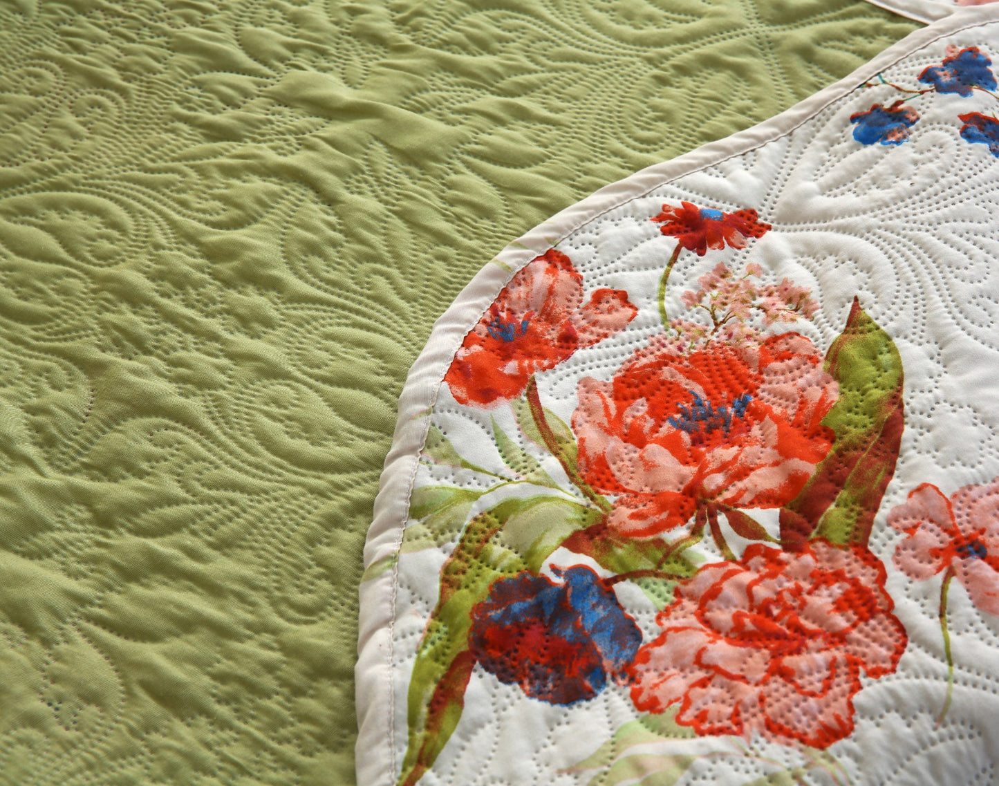 6 PCs Bed Spread Set- Cosmic Bloom Bed Spread Apricot