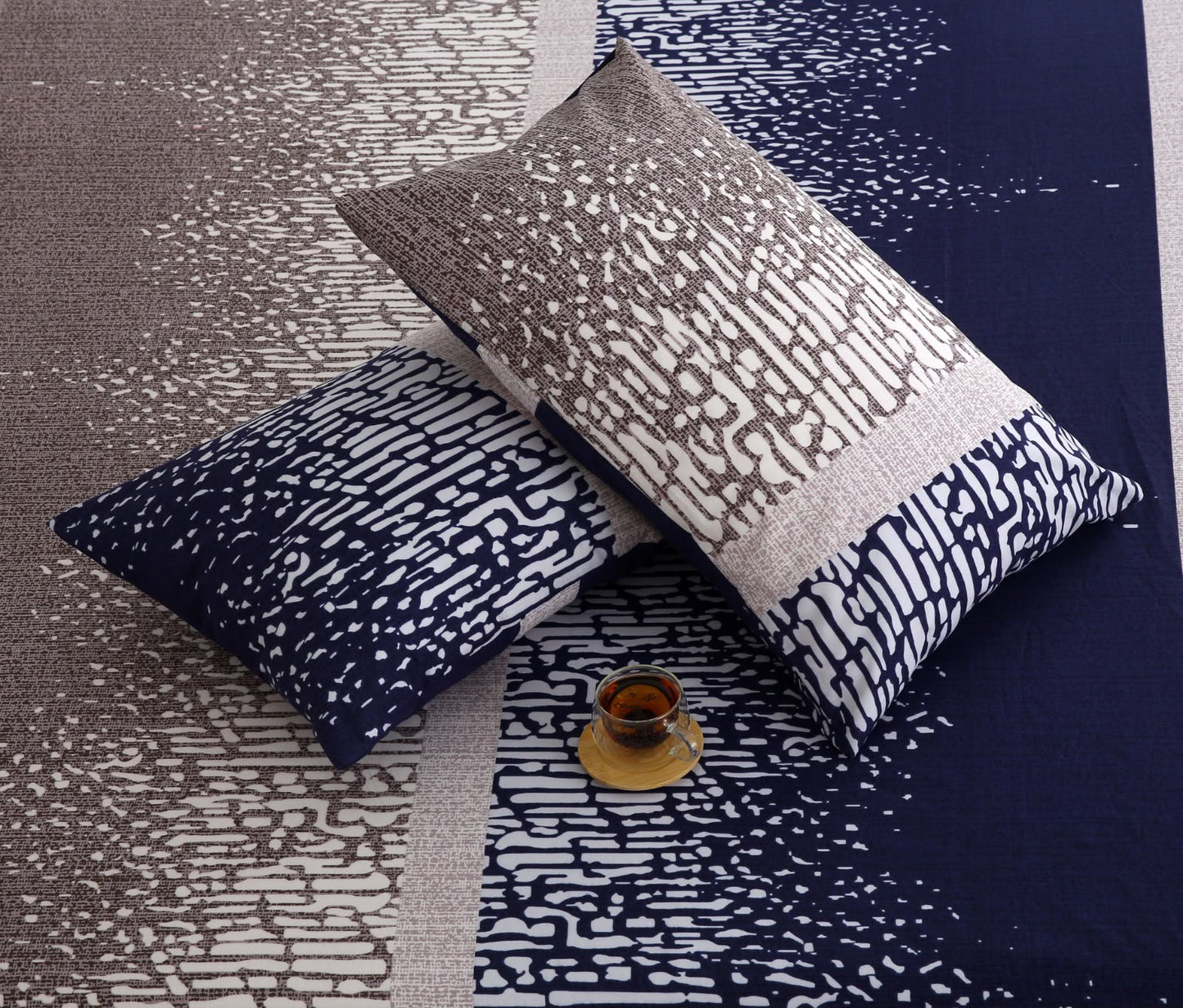 Fitted Bed Sheet- PFT023