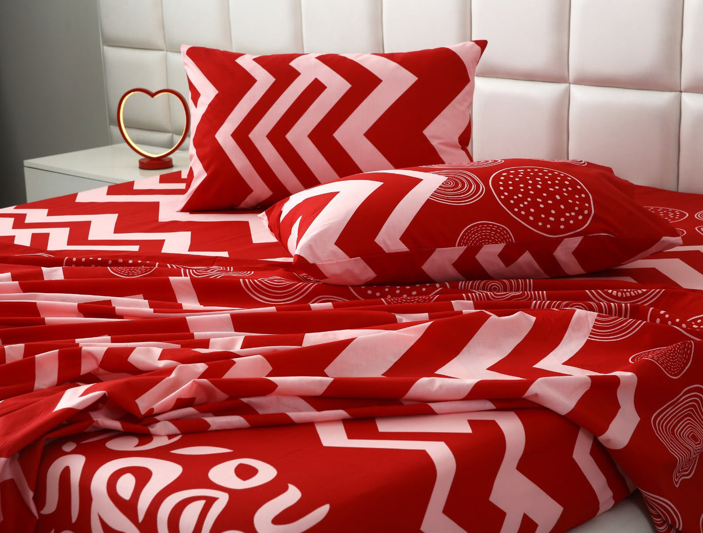 Fitted Bed Sheet- PFT0256