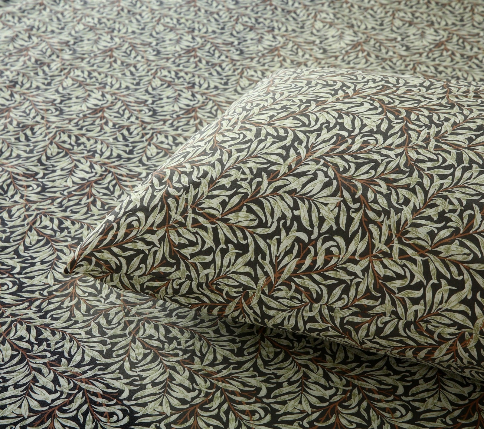 Fitted Bed Sheet- Brown Jewel Fitted Sheets Apricot