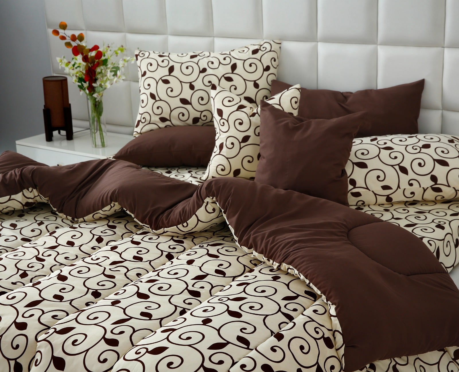 8 PCs Winter Razai Set- Moca Motif Comforters Apricot