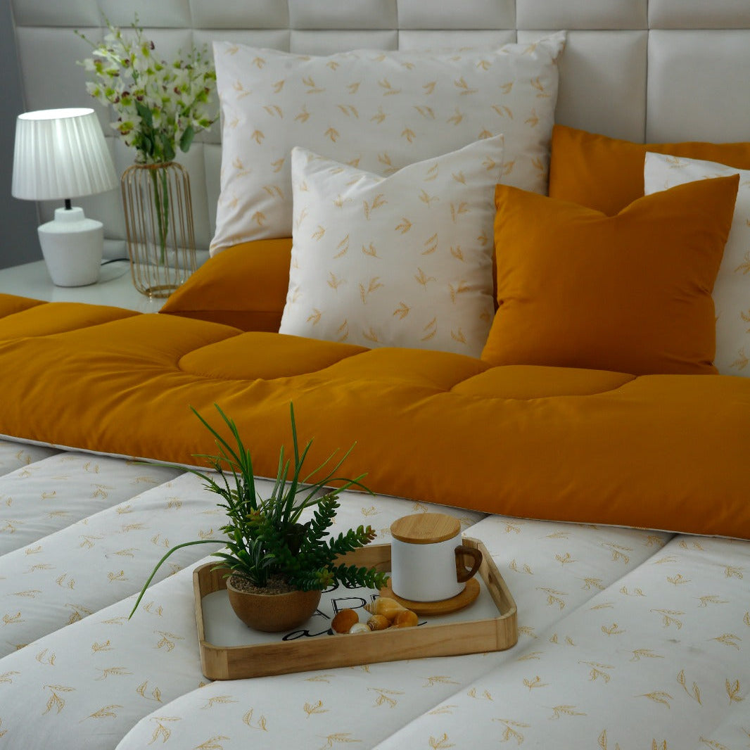 8 PCs Premium Winter Razai Set- Golden Meadow