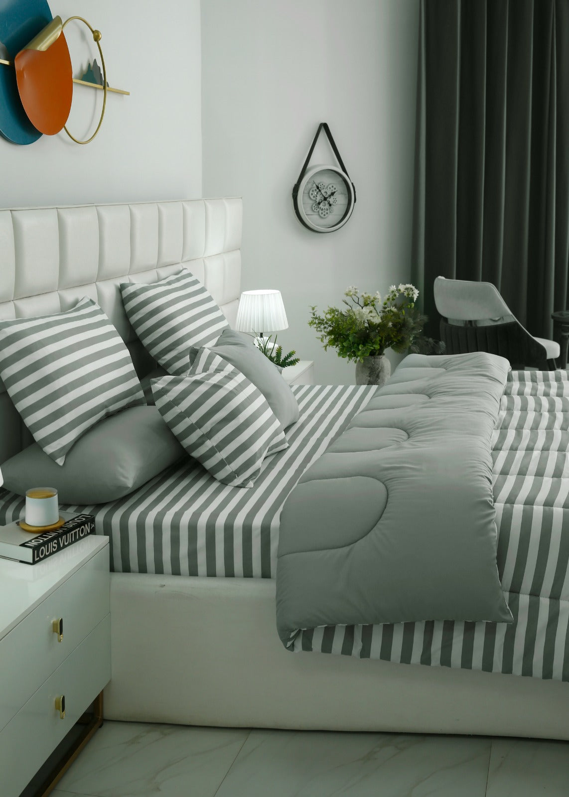 8 PCs Winter Razai Set- Green Stripes Comforters Apricot