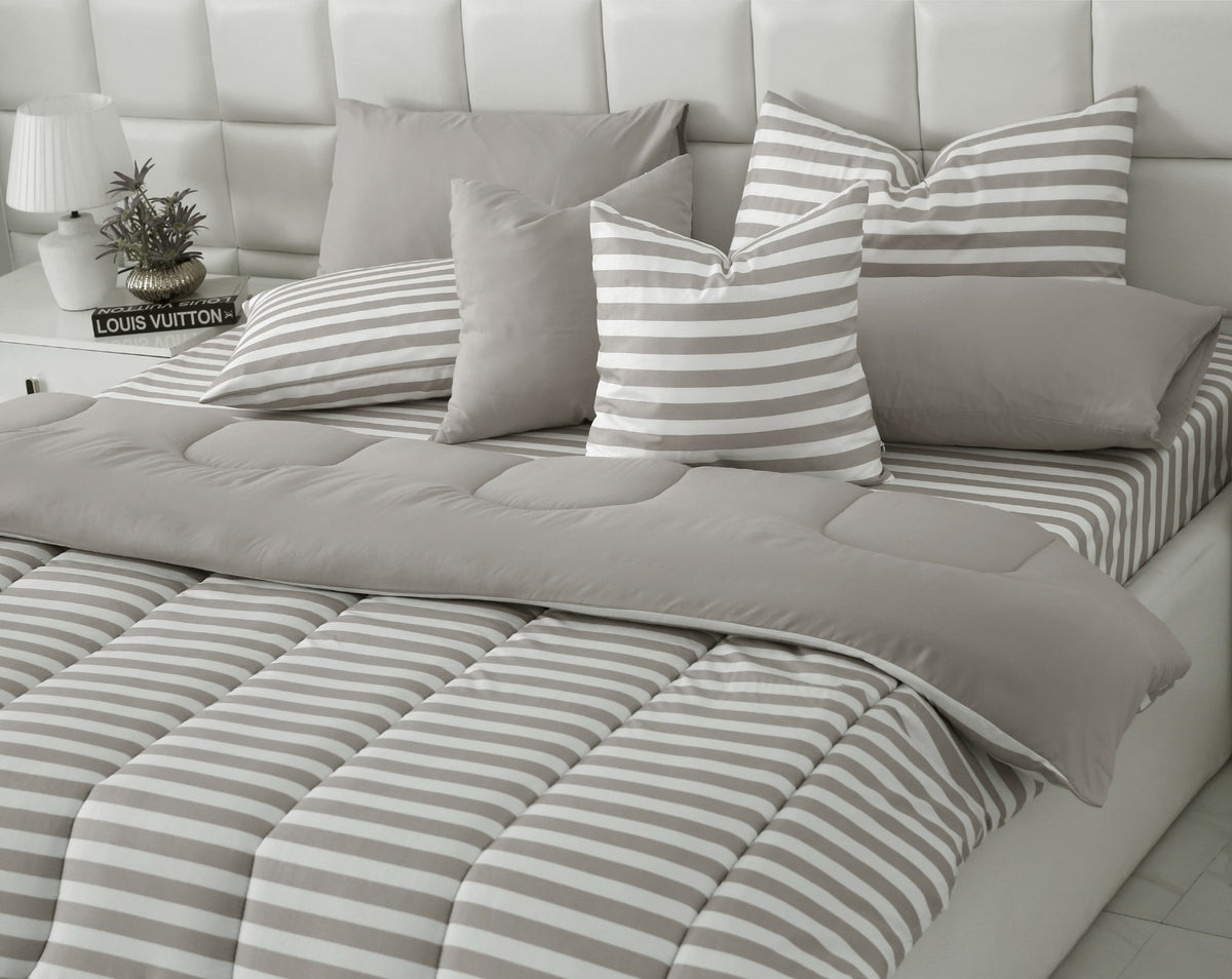 8 PCs Winter Razai Set- Beige Stripes