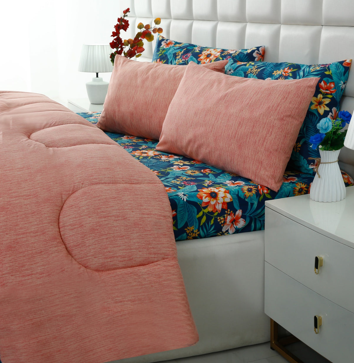 5 PCs Single Razai Set- Tropical Tide (With Pink Reverse) Comforters Apricot