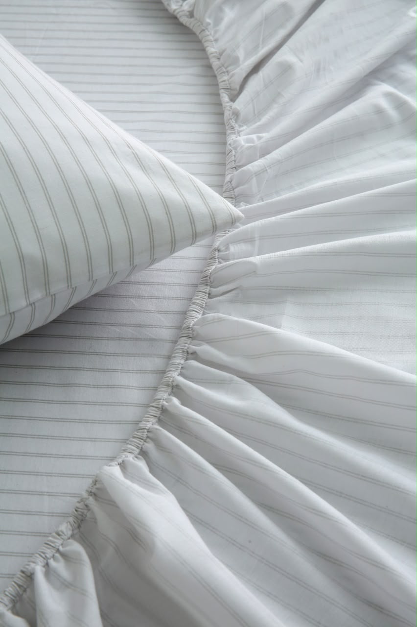Fitted Bed Sheet- PFT0292