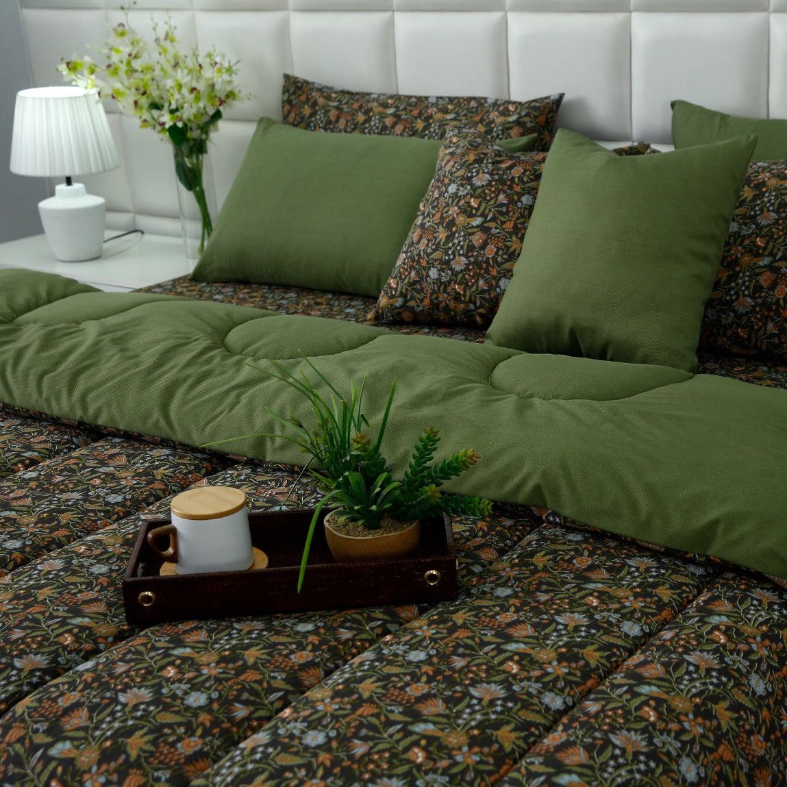 8 PCs Premium Winter Razai Set- Olive Grove