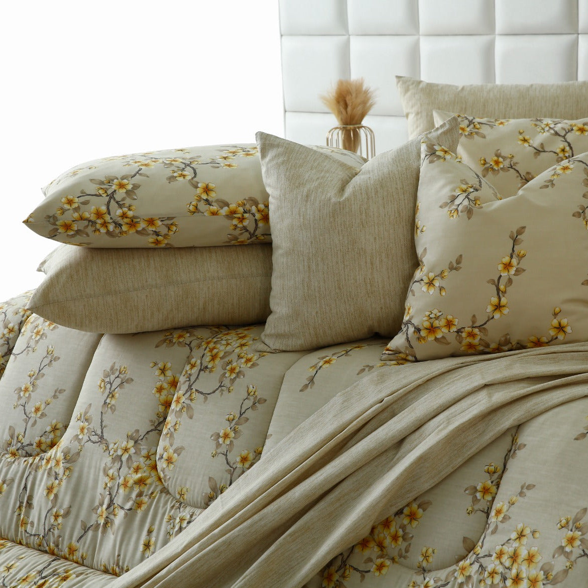 8 PCs Premium Winter Razai Set- Primrose Glow Comforters Apricot