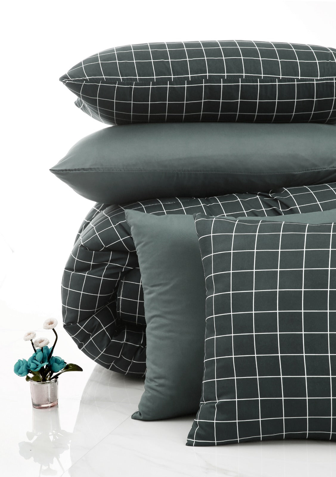 8 PCs Winter Comforter Set-Grey Check Comforters Apricot