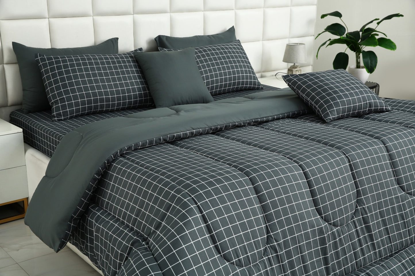 8 PCs Winter Comforter Set-Grey Check Comforters Apricot