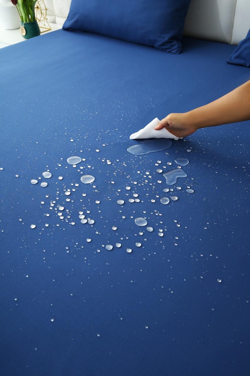 100% Water Replant Fitted Sheet-Blue