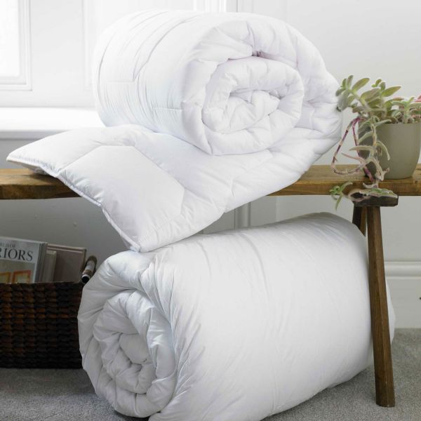 Queen Winter Quilt (1141)- 9TOGS Comforters Apricot   